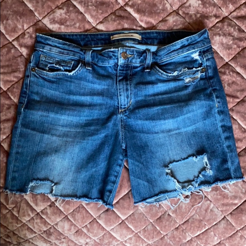 Joe’s Jean shorts, “The Blondie”, 31.